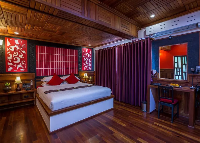 Satta Private Pool Grill & Chill Hotel Siem Reap