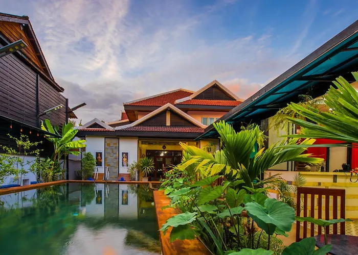 Satta Private Pool Grill & Chill Hotel Siem Reap